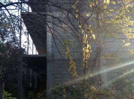 Продам 3х этажный  дом недострой по ул. Марьинское шоссе 4й...