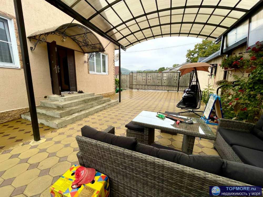 Продаю уютный, качественно построенный дом с хорошим ровным участком. Дом находится в 15 мин. от центра Сочи в...