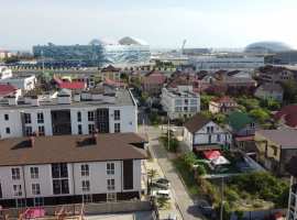 Само расположение этого дома говорит за себя! Город в городе -Пгт....