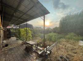 Продаю трёхэтажный коттедж 290 м.кв. с мебелью и техникой на...