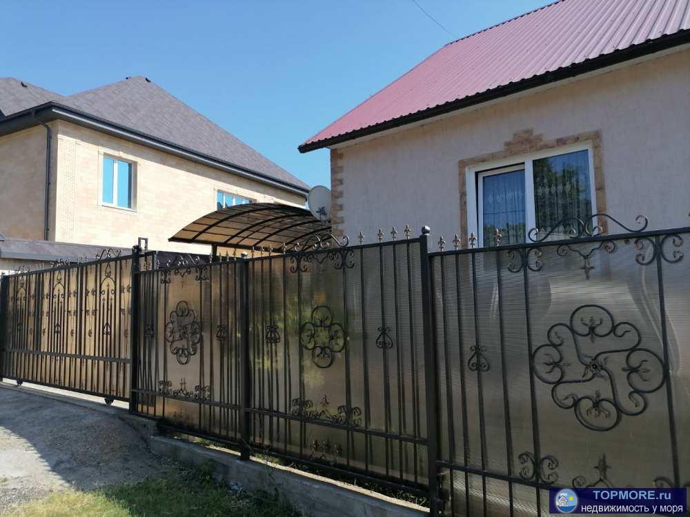   Продаётся дом 117 кв.м. в Васильевке, рядом с Мамайским перевалом. В доме два этажа, расположен на участке 5 соток.... - 1