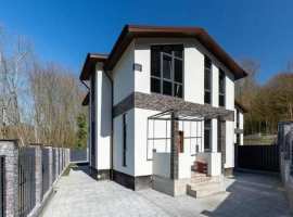 Продаю коттедж  расположеный в экологически чистом районе , также к...