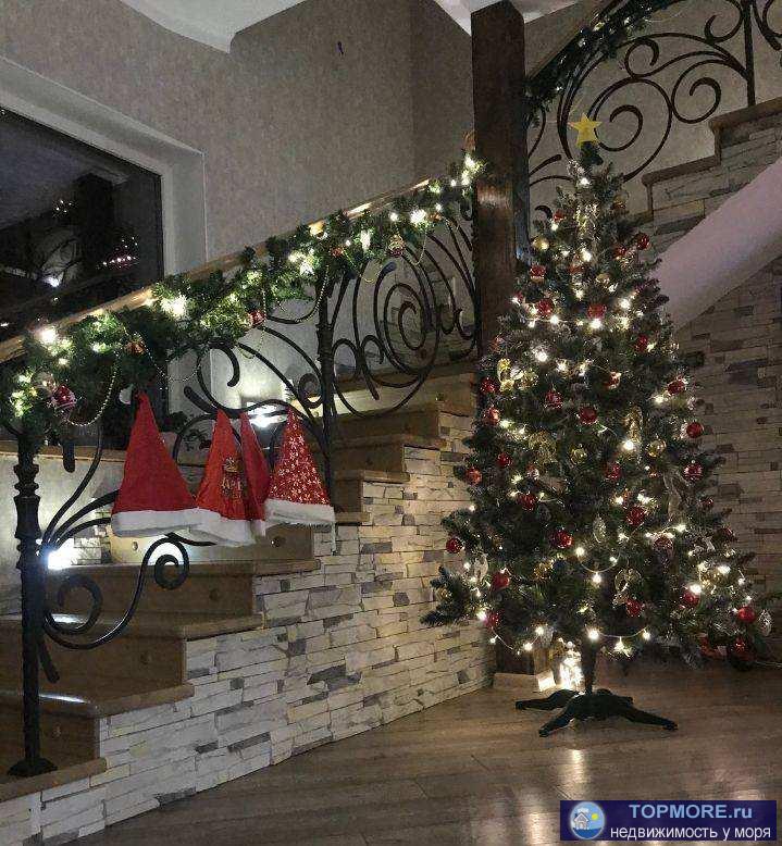 Строили для себя! Отличный ремонт,техника и мебель) 3 этажа : 1- цокольный этаж-котельная, подвальное помещение ,...