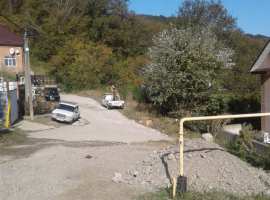 Часть дома, 50 квадратов и  2 сотки земли! С ремонтом новым. 2 этаж...