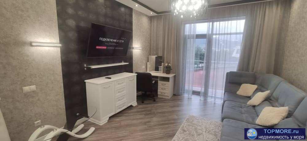 Лот № 20517. Продаётся шикарная однокомнатная квартира с видом на Геленджикскую бухту. Квартира после капитального... - 1