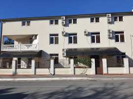 3-х этажный дом площадью 482,3 кв.м.
Земельный участок — 332 кв.м....