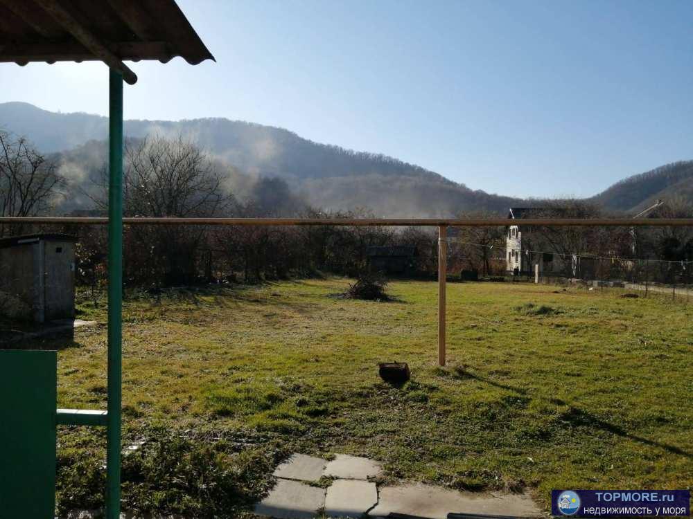 Лот № 20554. Продается земельный участок 17 соток, с.Пшада. На участке 2 дома. Один из них жилой 40 кв.м: вода,...