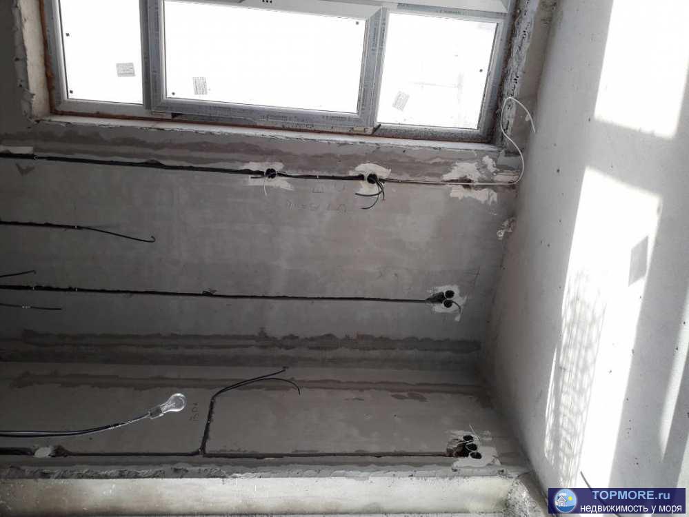 Лот № 20596. Большая квартира со свободной планировкой в 200 м от моря, квартира в черновой отделке, кроме того... - 2