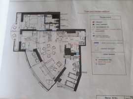 Лот № 20596. Большая квартира со свободной планировкой в 200 м от...