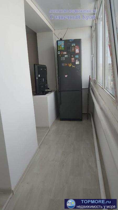 Продаётся 2-х комнатная квартира в ст.Анапская Анапского района. 50 кв. м. Квартира на 2 этаже двух этажного дома... - 2