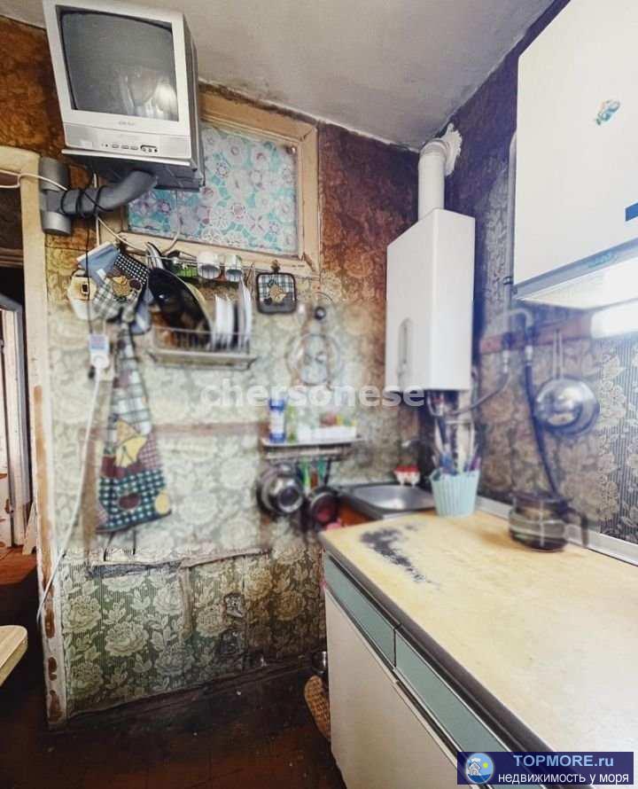 Продажа двухкомнатной квартиры на улице Маршала Блюхера.  Квартира требует ремонта, продается вместе с мебелью и... - 2