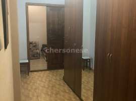 Предлагается к продаже большая двухкомнатная квартира Сталинского...