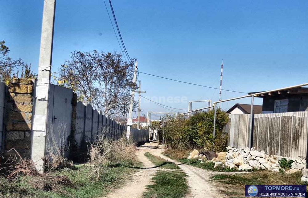 Продается земельный участок площадью 308 кв.м. в СНТ Сапун Гора. Участок ровный, прямоугольной формы, размеры 15*21м.... - 2