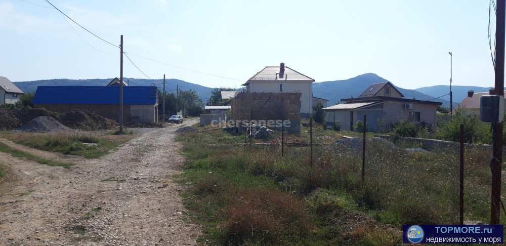 Предлагаем к продаже участок в "Крымской швейцарии"-Байдарской долине в с. Орлиное.  Участок ровный, общей...