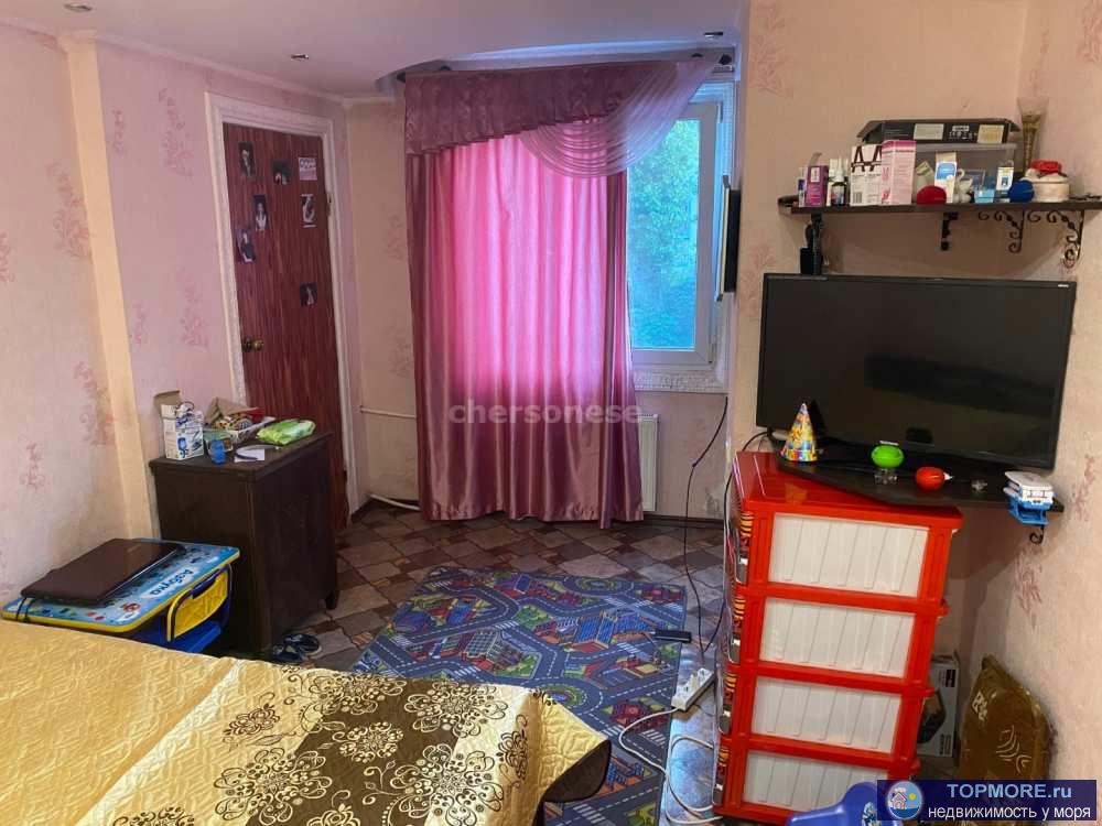 Срочная продажа.  Продается трехкомнатная квартира с косметическим ремонтом. В тихом, спокойном районе.  Отличная... - 1