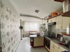 Предлагается к продаже трехкомнатная квартира  площадью 84 кв м в...