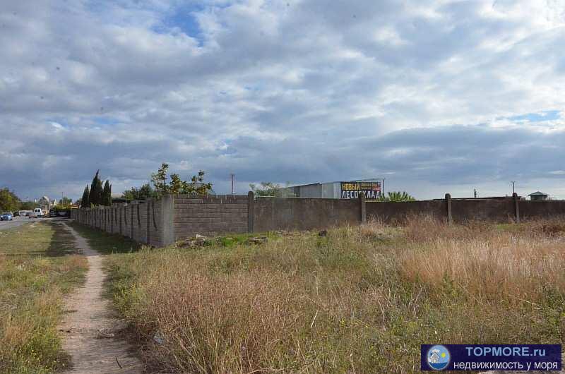 Продается участок 1,5 Га (15 000 кв.м.) на ул. Шабалина. Участок ровный, закрытая территория, по периметру... - 2