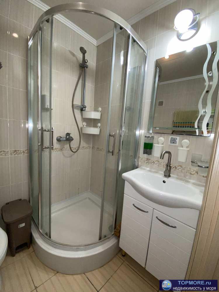 Расположен в уютном четырехэтажном здании на закрытой охраняемой территории центра отдыха 'Звездный берег'. Ремонт... - 4