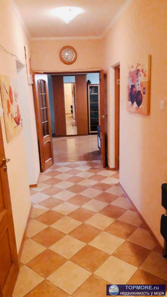 Лот № 158671. Продается большая, 2-х комнатная квартира, в одном из лучших районов Сочи! Площадь 80 кв.м и две...