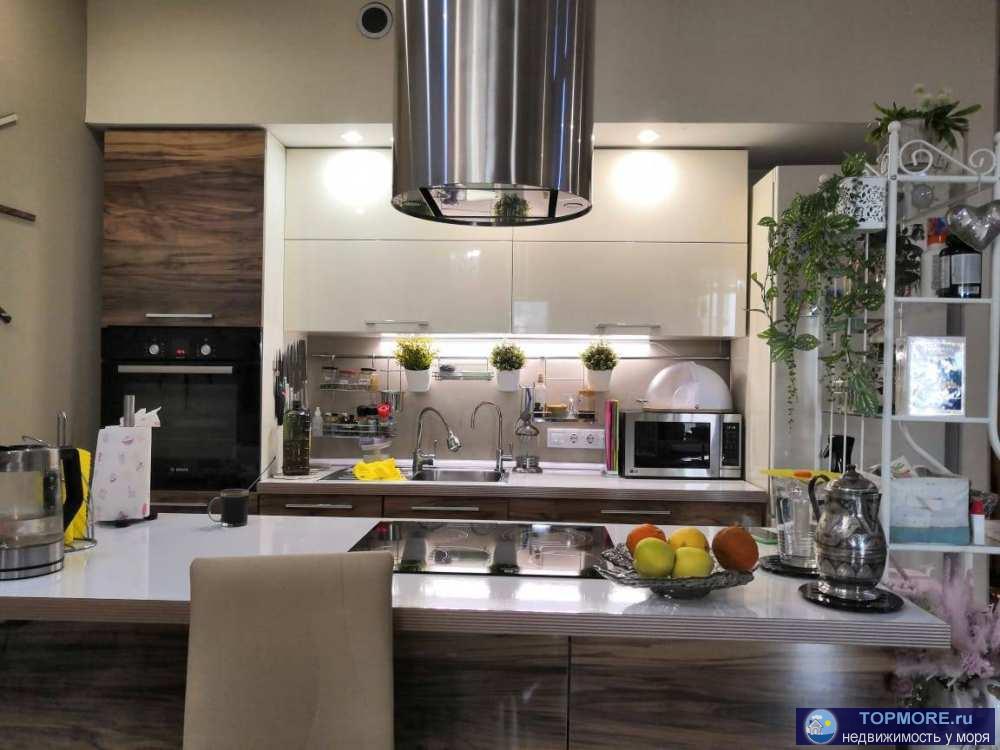 Лот № 154514. В самом центре Сочи рядом с ж/д вокзалом предлагается к продаже уютная 3-комнатная квартира(евро) с...