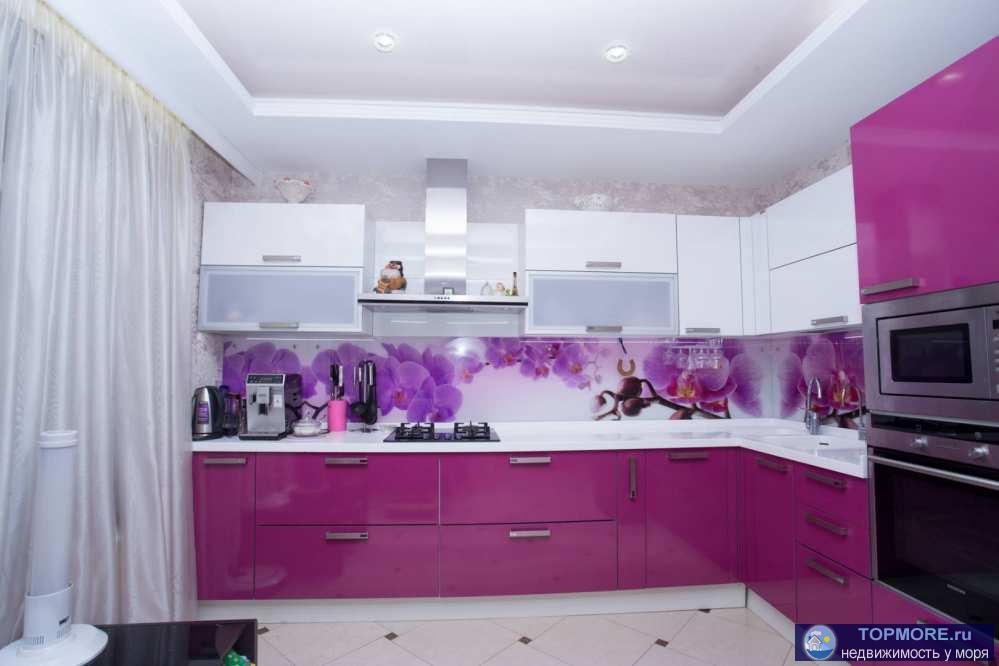 Лот № 153029.      Продаю евродвушку в уютном, спальном жилом районе,в жк Голден Сити. Квартира с качественным евро... - 2