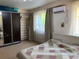 Продаются жилые помещения, площадью 60 кв. м, с косметическим...