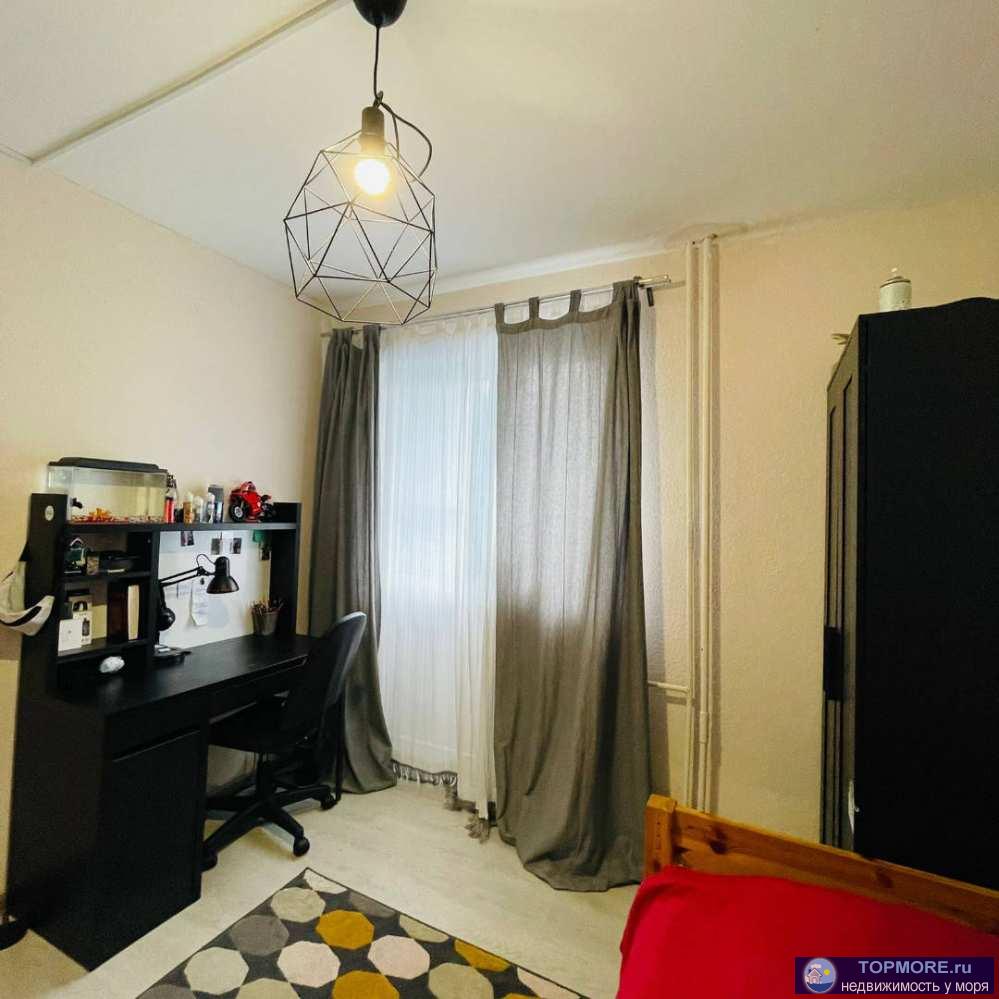 Продаётся 3-х комнатная квартира с дизайнерским ремонтом в жк Министерские Озёра! В квартире сделан дизайнерский... - 1