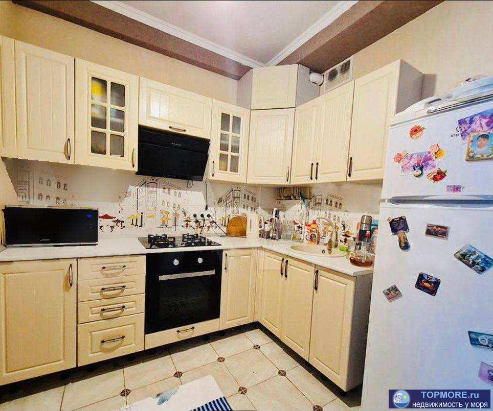 Лот № 158503. Продаю 2-х комнатную квартиру площадью 42 кв. м на 1 этаже 5 этажного монолитного дома. В квартире...