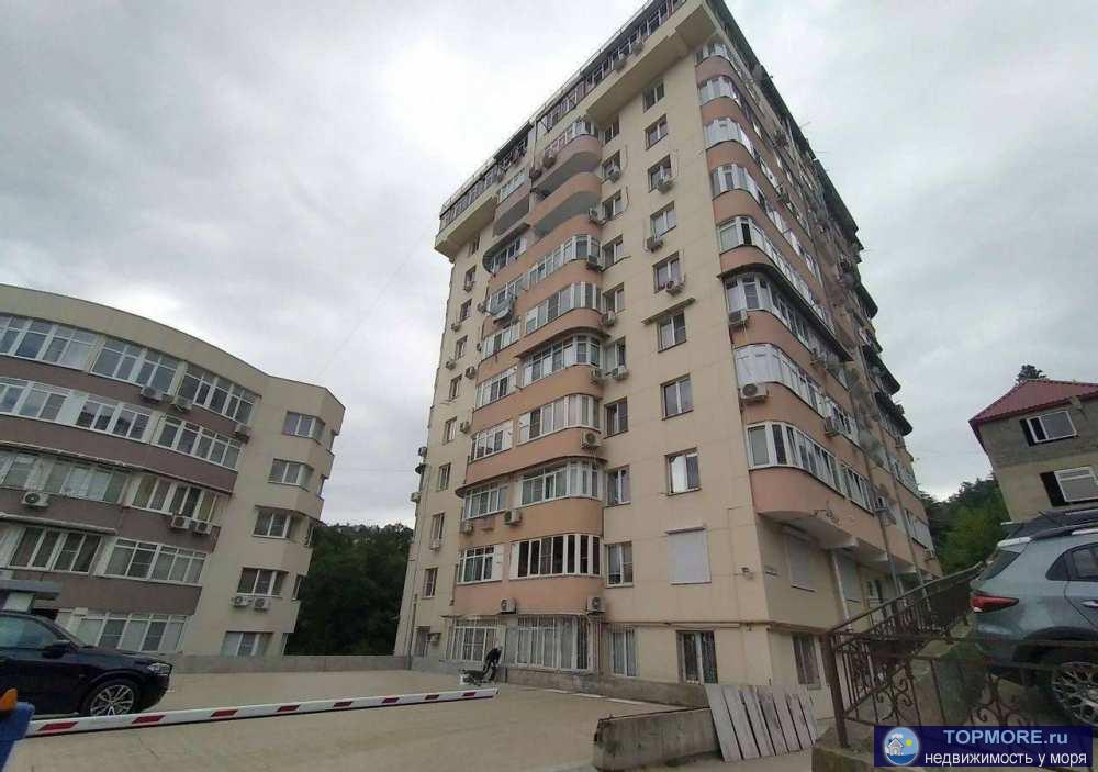 Лот № 158819. Уютная, светлая квартира на Макаренко.Удобно распланирована в кухню-гостиную и две отдельные спальные...