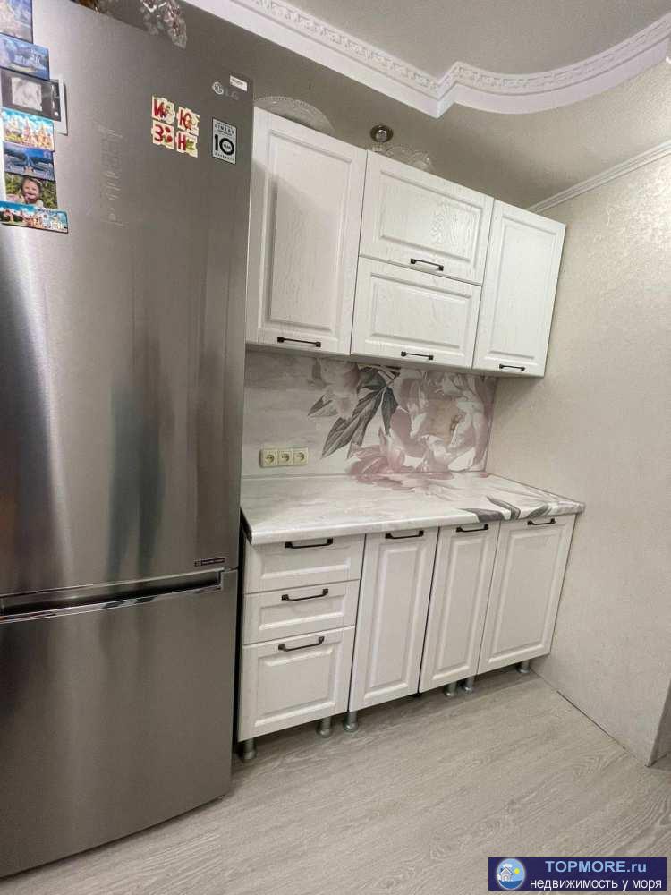 Лот № 158814. Продаётся светлая однокомнатная квартира на берегу моря.  В самом центре Лазаревского. Вся... - 2