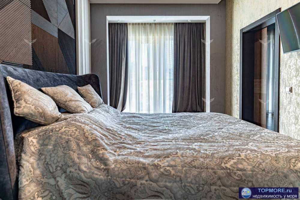 Продаётся элитная 3-комнатная квартира в центре города. Расположен объект&nbsp;в престижном&nbsp;жк &laquo;Морской...