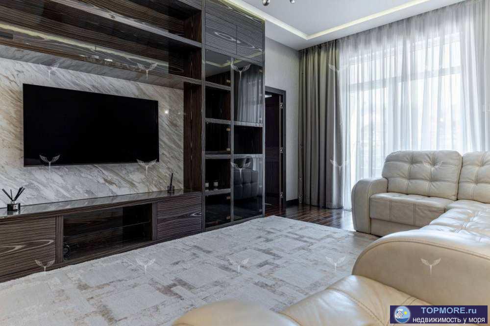 Продаётся элитная 3-комнатная квартира в центре города. Расположен объект&nbsp;в престижном&nbsp;жк &laquo;Морской... - 2