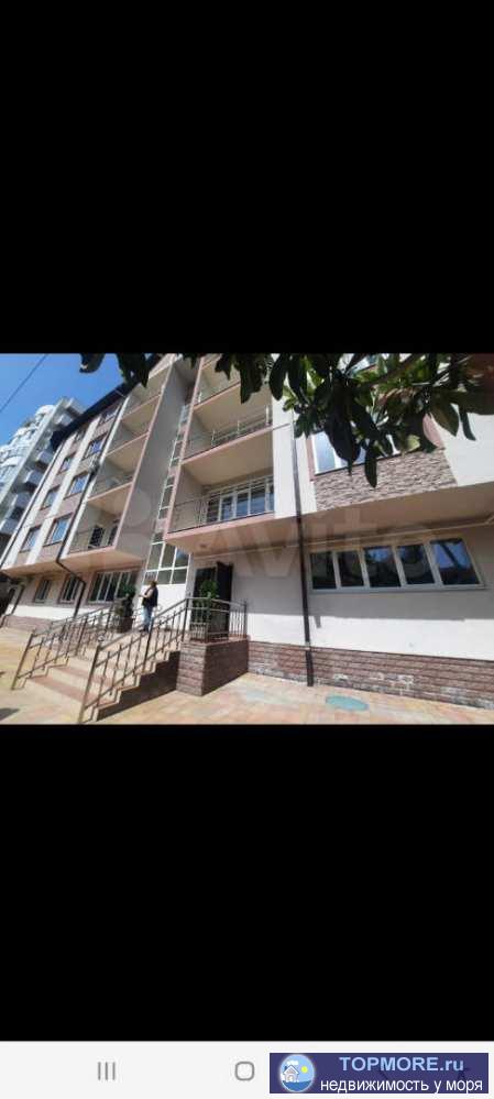 Продаётся 1 комнатная квартира в 250 м от пляжа! С ремонтом и техникой, закрытый двор, консьерж, все в шаговой...