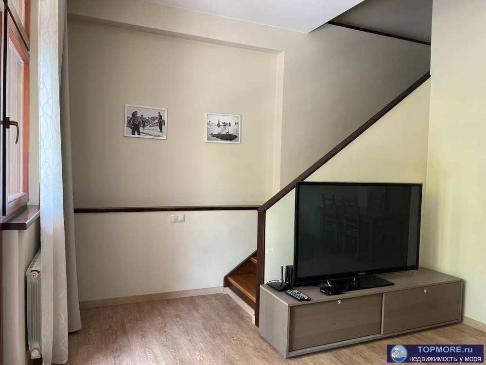 Лот № 157788. Двухуровневые Апартаменты  с самым потрясающим видом!  Жилой комплекс , который со всех сторон окружён... - 1