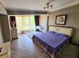 Лот № 155276. Просторная видовая квартира на 16 этаже 17 этажного...