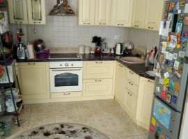 Лот № 157700. Продается двухкомнатная квартира в Сочи, зеленый...