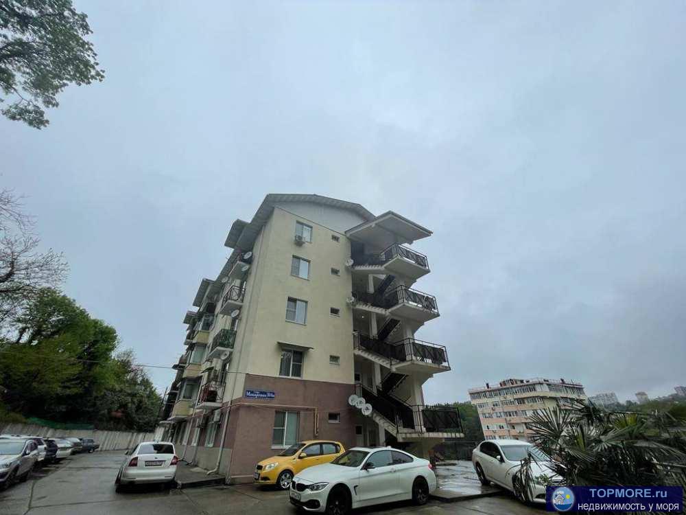 Лот № 156986.  Продается квартира в одном из спальных районов центрального Сочи - микрорайон Макаренко.  Квартира в... - 1