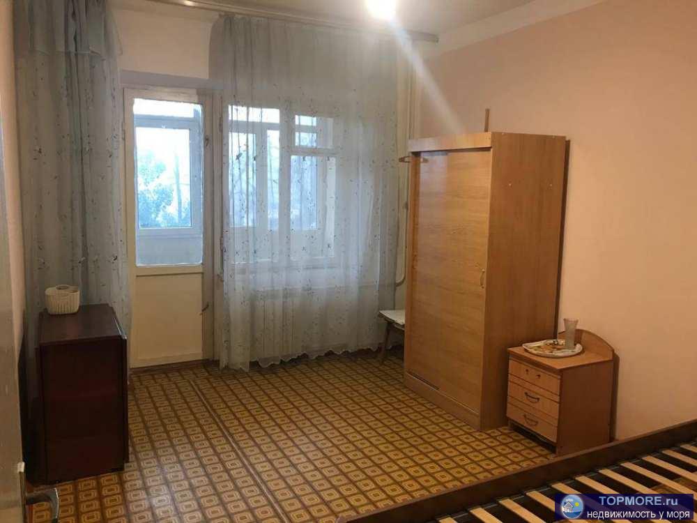 Лот № 154893. Продам 2-комнатную квартиру в центре Сочи, в районе Макаренко в благоустроенной локации. В квартире...