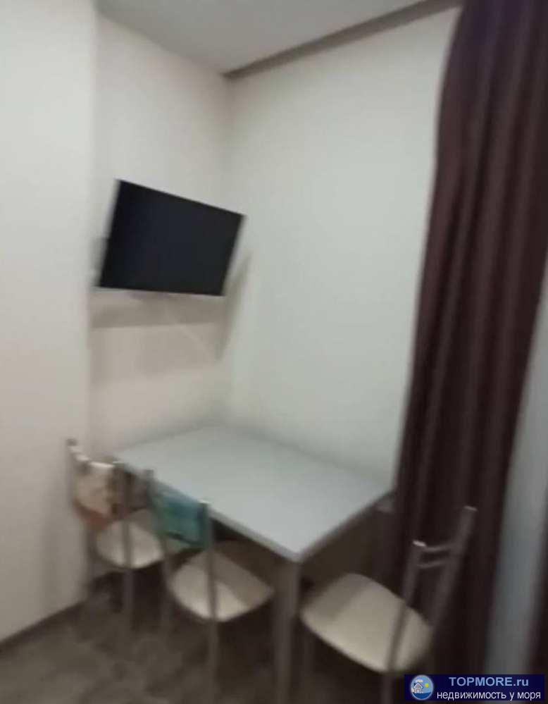 Лот № 156767. Продается в самом центре города Сочи однокомнатная квартира с ремонтом, мебелью и техникой. Ипотека... - 1