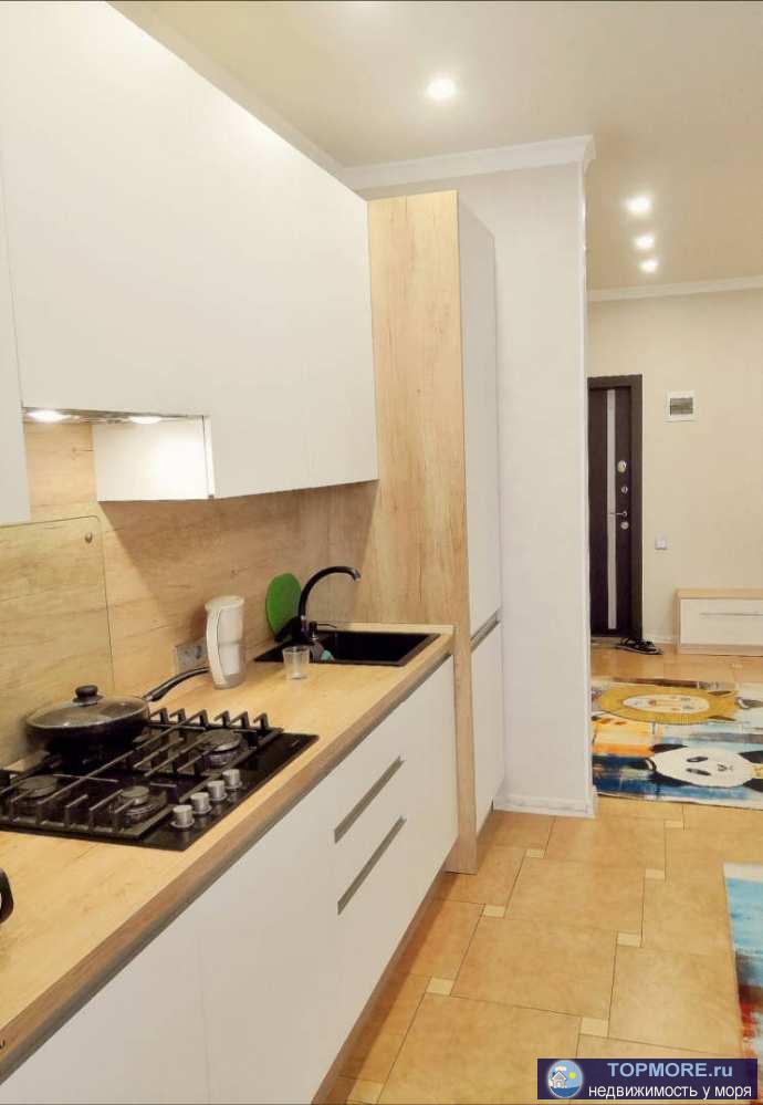 Лот № 154389. Продается уютная, полностью укомплектованная просторная 2 комн. квартира на 4 этаже. Кухня, гостиная ,... - 1