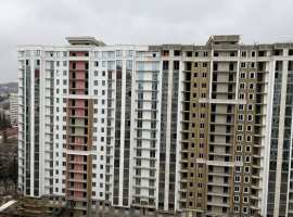 Продаю 2-х комнатную квартиру в жк бизнес класса.Большая охраняемая...