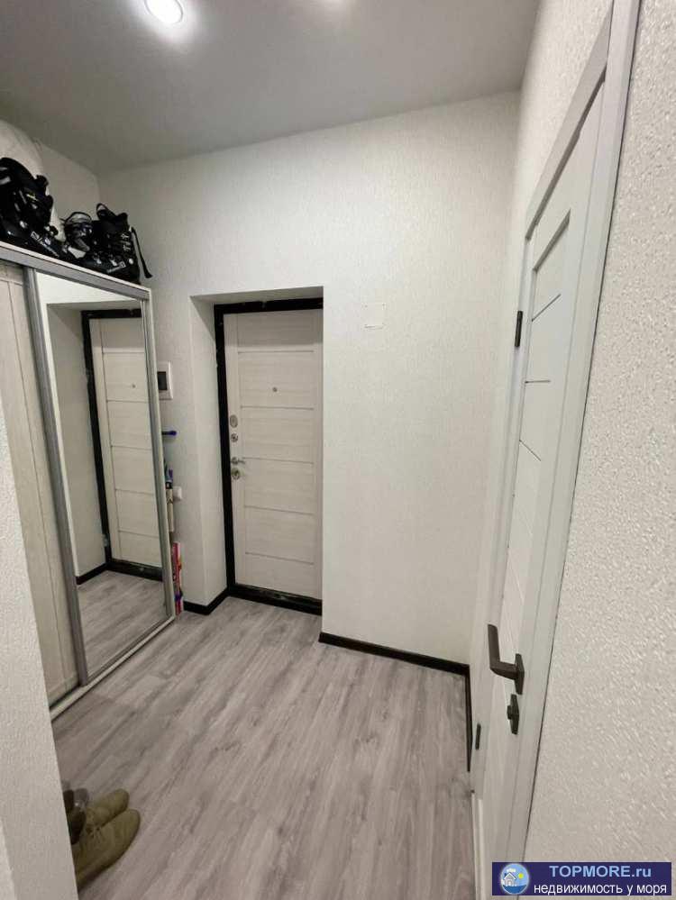 Лот № 154924. Современная 1комн. квартира в пгт Сириус, хороший ремонт, техника, мебель. Статус - квартира, первый... - 2