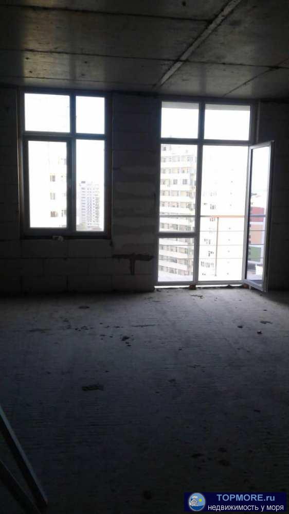 Лот № 156316. Квартира 33 м2 с двумя световыми точками, с балконом с видом в сторону моря, 15/17 этаж,...