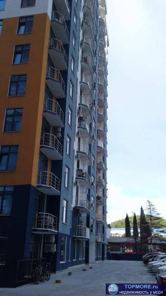 Лот № 156316. Квартира 33 м2 с двумя световыми точками, с балконом с видом в сторону моря, 15/17 этаж,... - 2