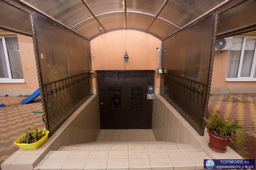 Лот № 155390. Продаётся уютная студия площадью 32 м²  с выполненным ремонтом и мебелью. Расстояние до побережья... - 1