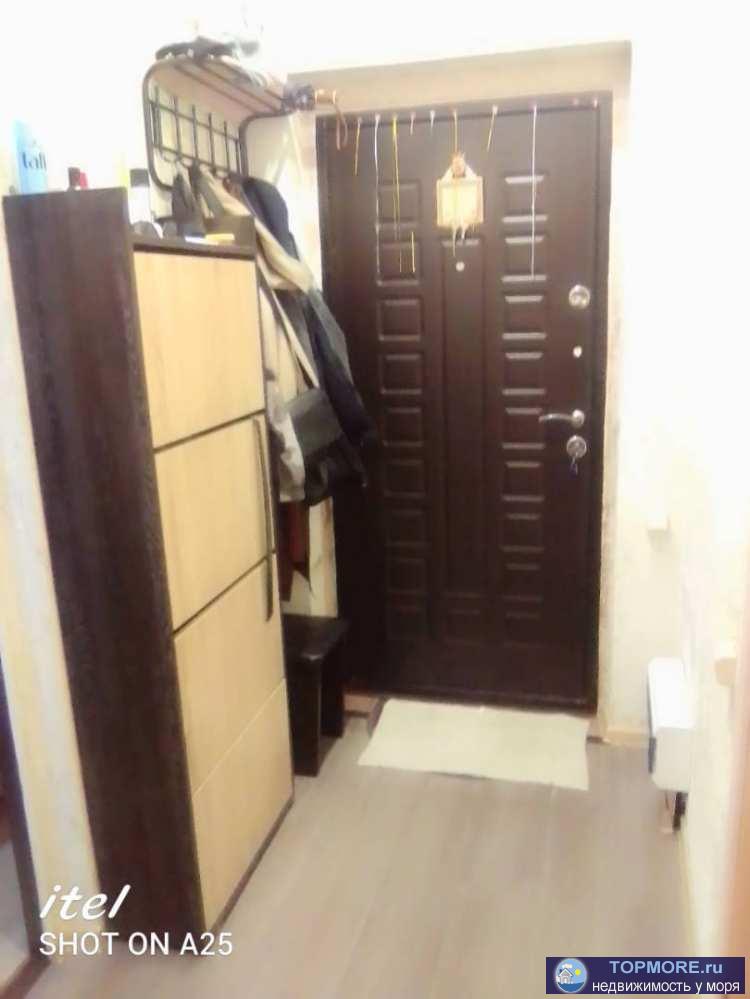 Лот № 154671. Продаю квартиру в зеленом районе города.  Квартира продается с ремонтом и мебелью(заходи и живи)  До... - 2