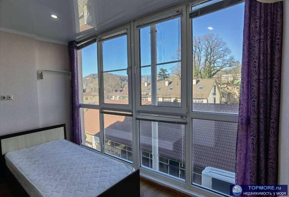 Продам квартиру-студию 30м2 с ремонтом техникой и мебелью в центре Дагомыса. В 15 минутах ходьбы до моря. На 1 этаже... - 2