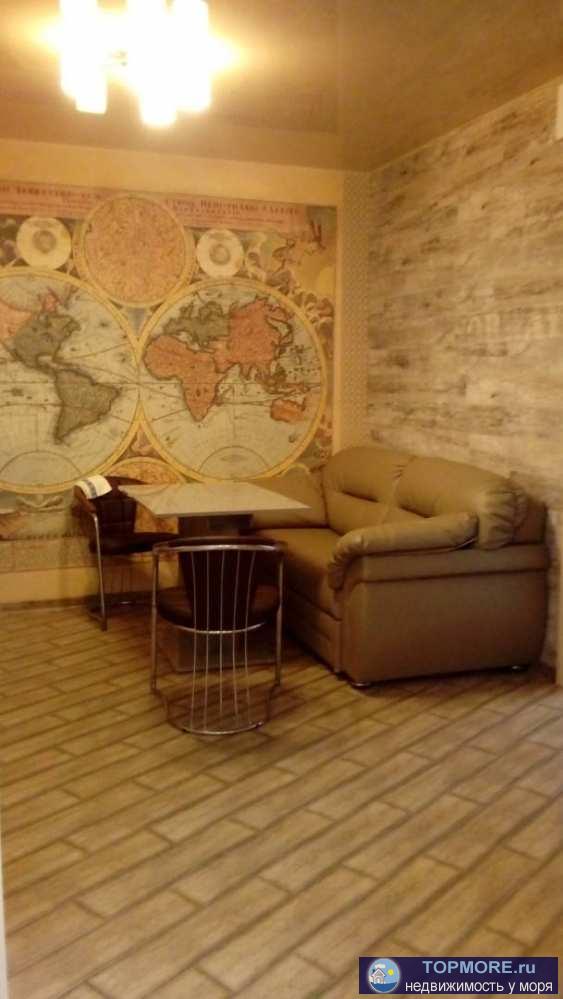 Лот № 101364. Полностью укомплектованная квартира с дизайнерским ремонтом в новом престижном доме. В квартире две...