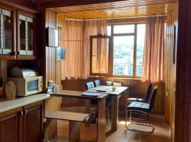 Лот № 159580. Продается трехкомнатная квартира с отличной...