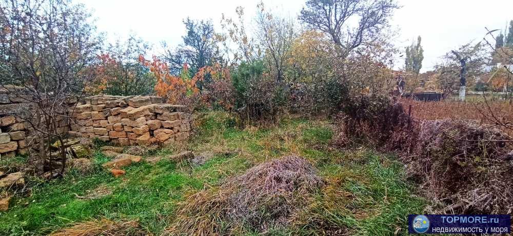 Продается участок в городе Старый Крым, ул. Суворова 130.  Участок прямоугольный 6 соток для индивидуального... - 1